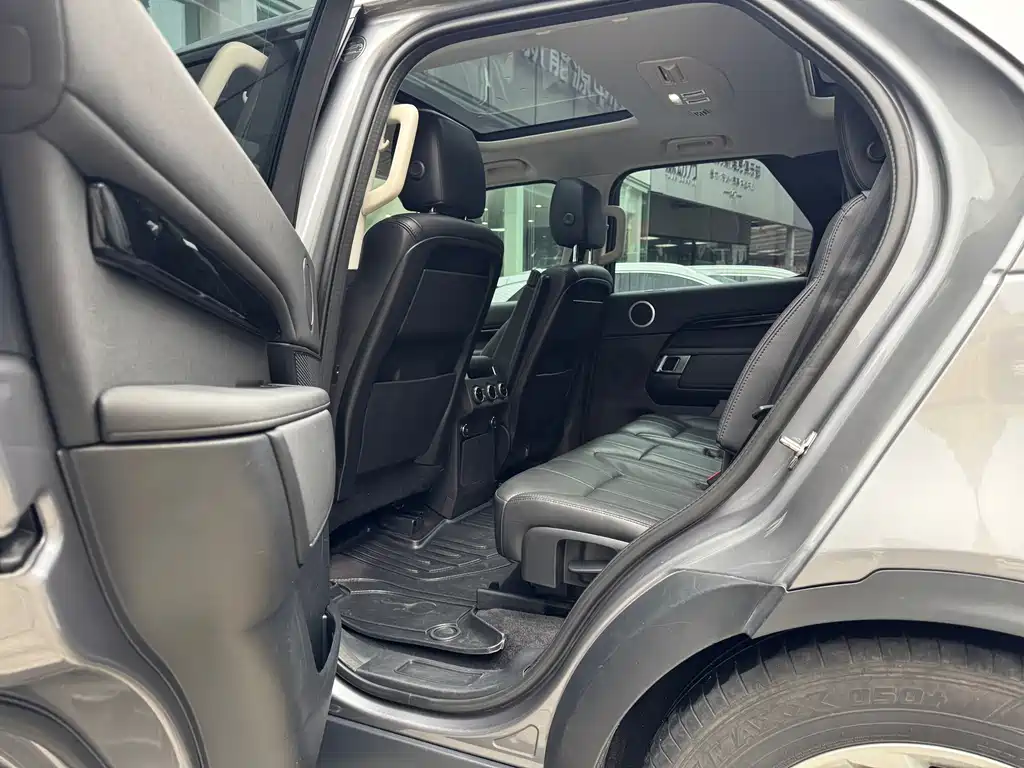 Land Rover Discovery — фото 10