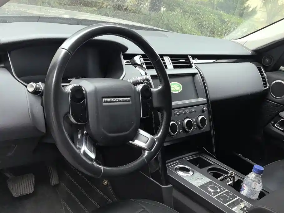 Land Rover Discovery — фото 11