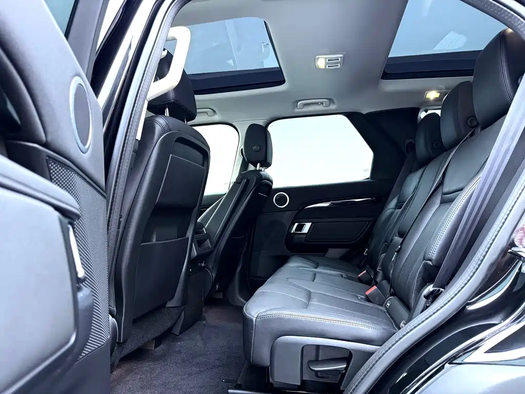 Land Rover Discovery — фото 18