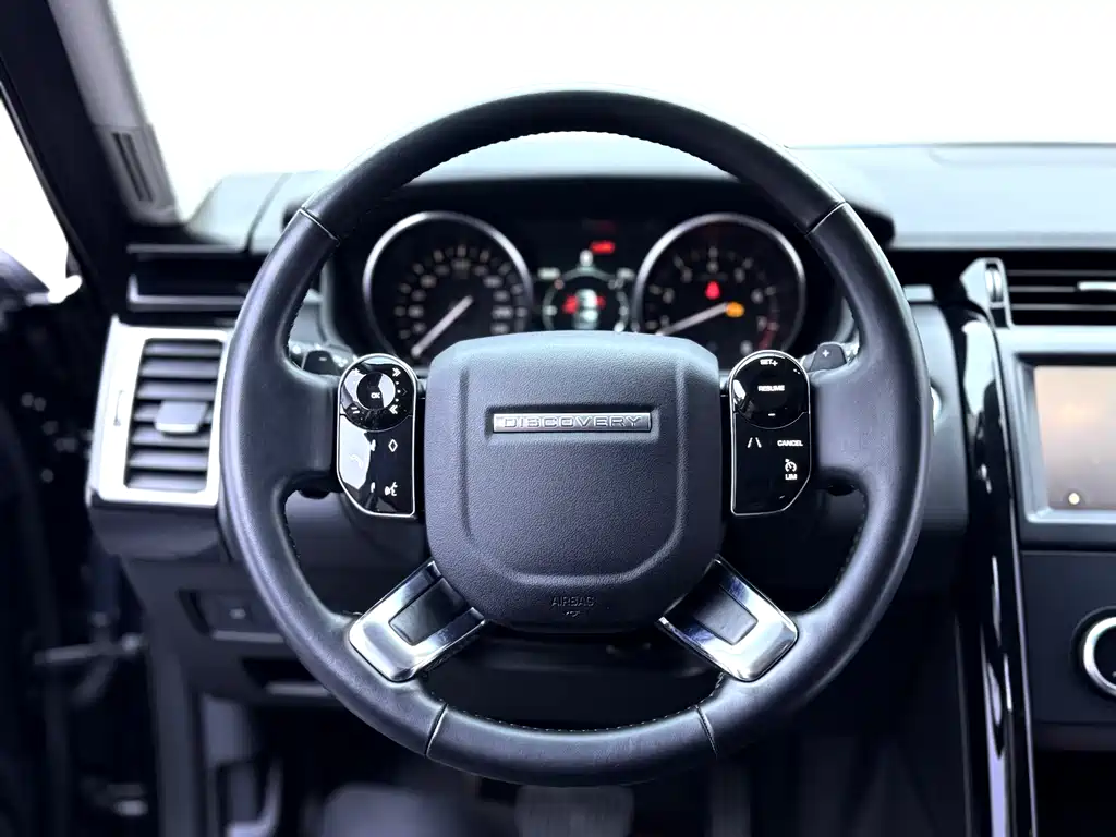 Land Rover Discovery — фото 21