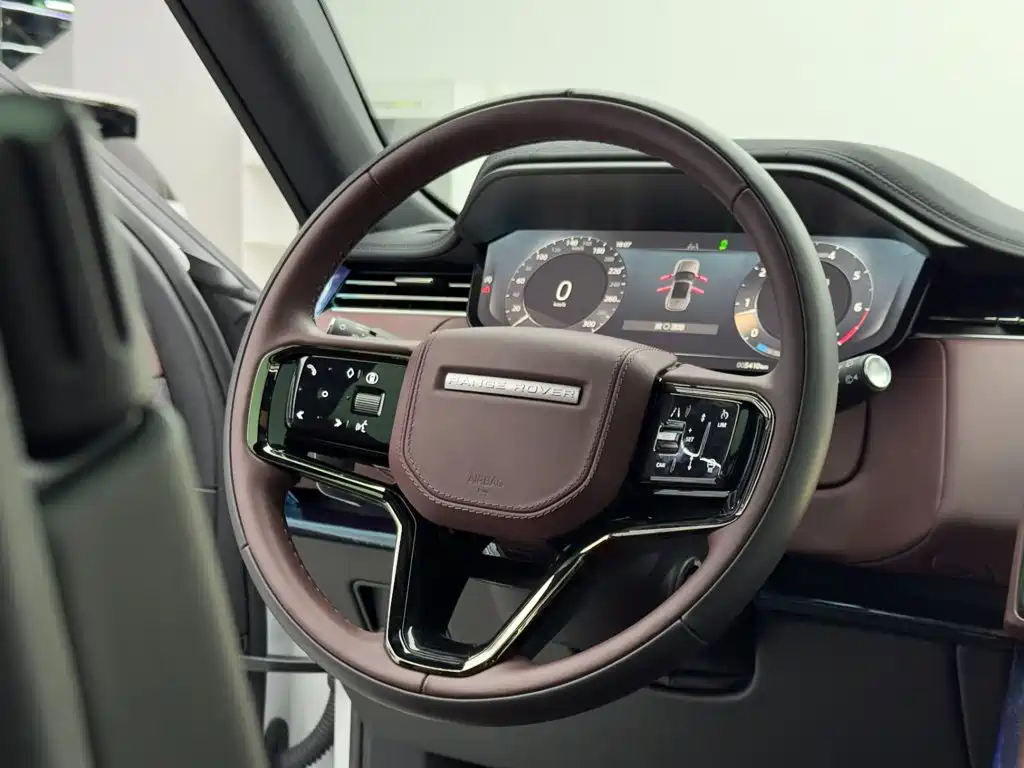 Land Rover Sport — фото 13
