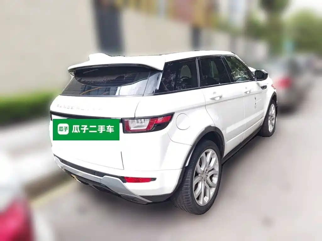 Land Rover Evoque — фото 4