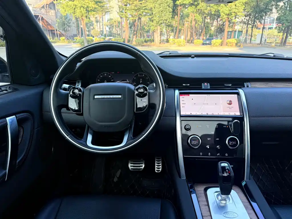 Land Rover Discovery Sport — фото 10