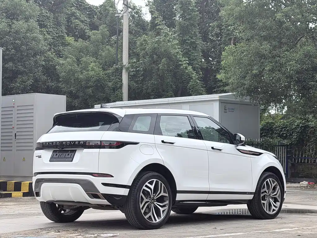 Land Rover Evoque — фото 14