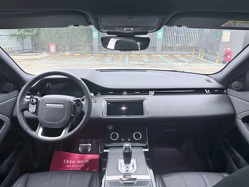 Land Rover Evoque — фото 10