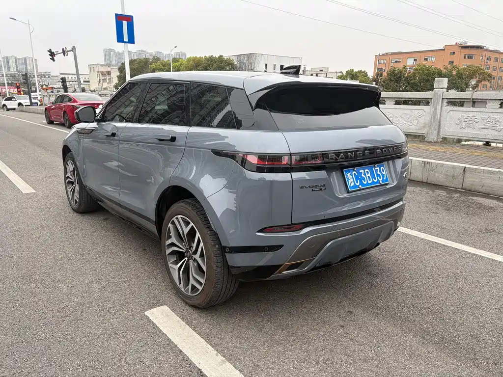Land Rover Evoque — фото 5