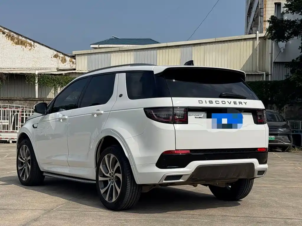 Land Rover Discovery Sport — фото 6