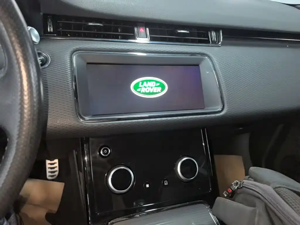 Land Rover Evoque — фото 13