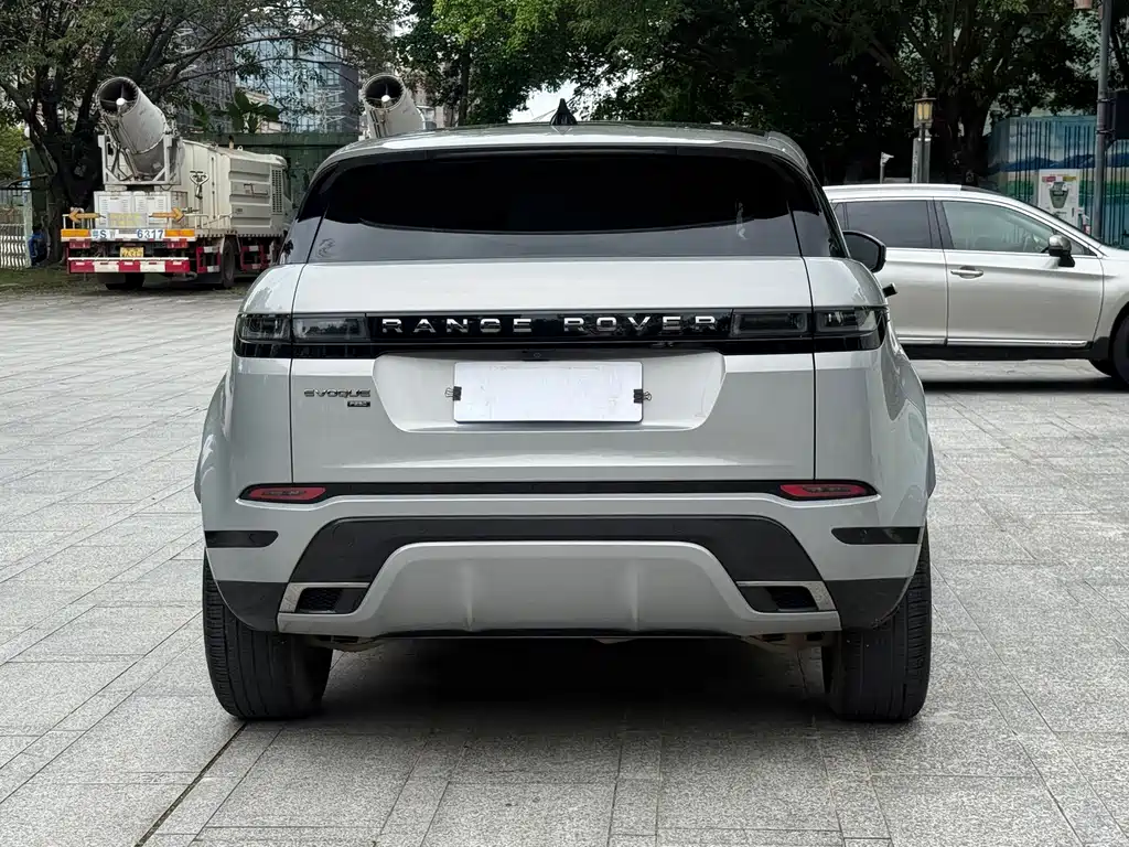 Land Rover Evoque — фото 9