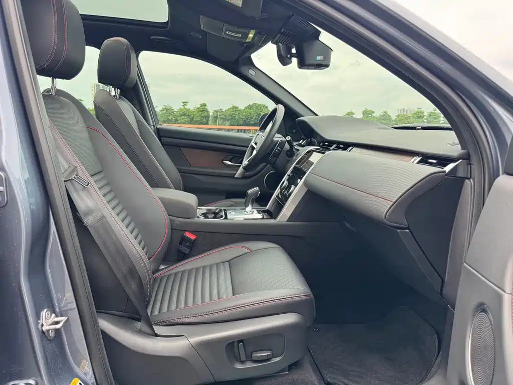 Land Rover Discovery Sport — фото 13