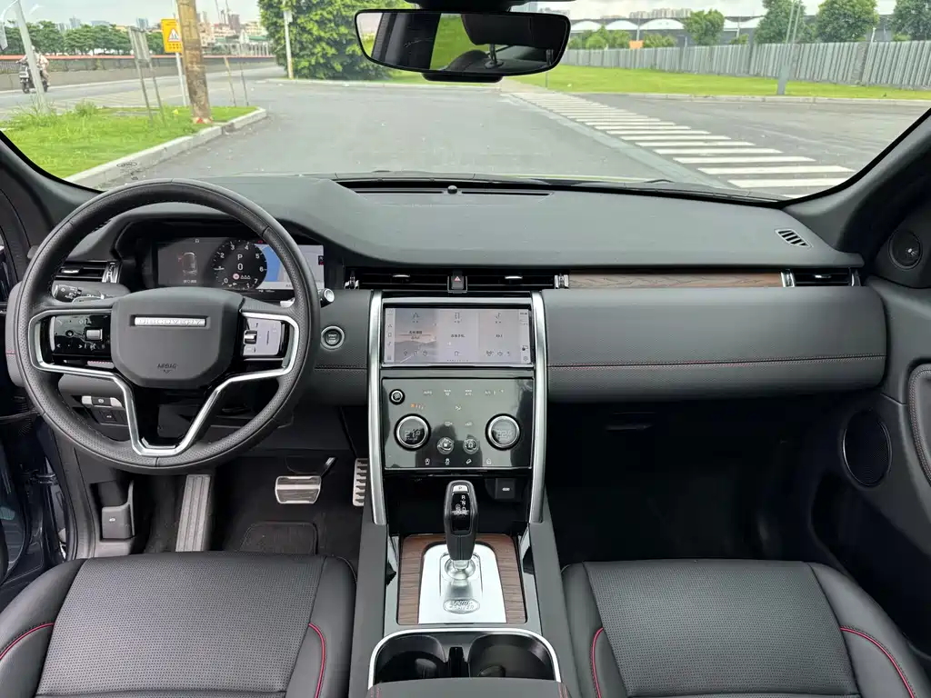 Land Rover Discovery Sport — фото 10