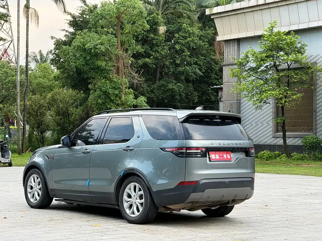 Land Rover Discovery — фото 14