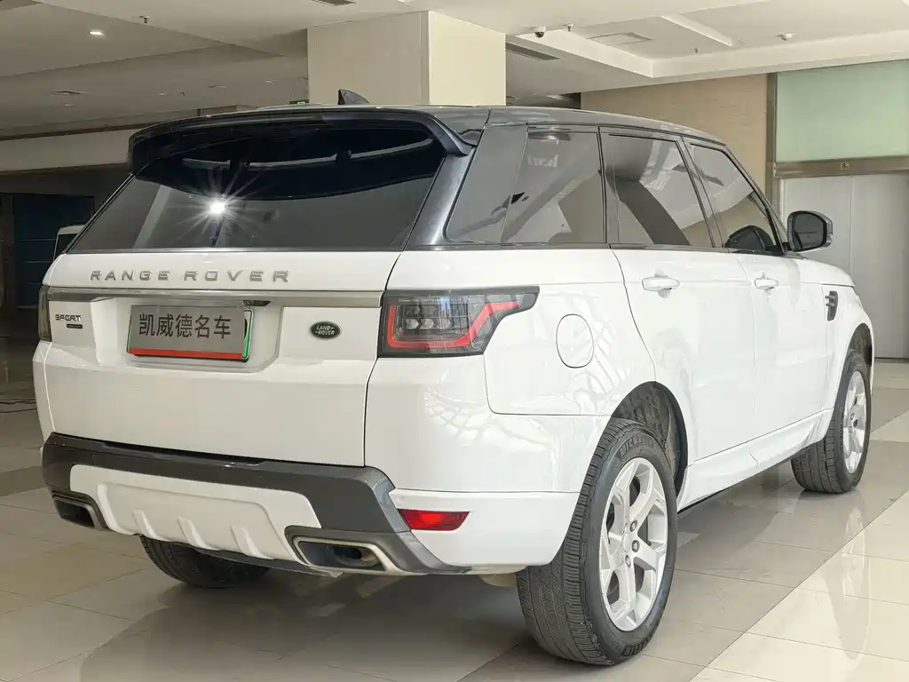 Land Rover Sport PHEV — фото 17