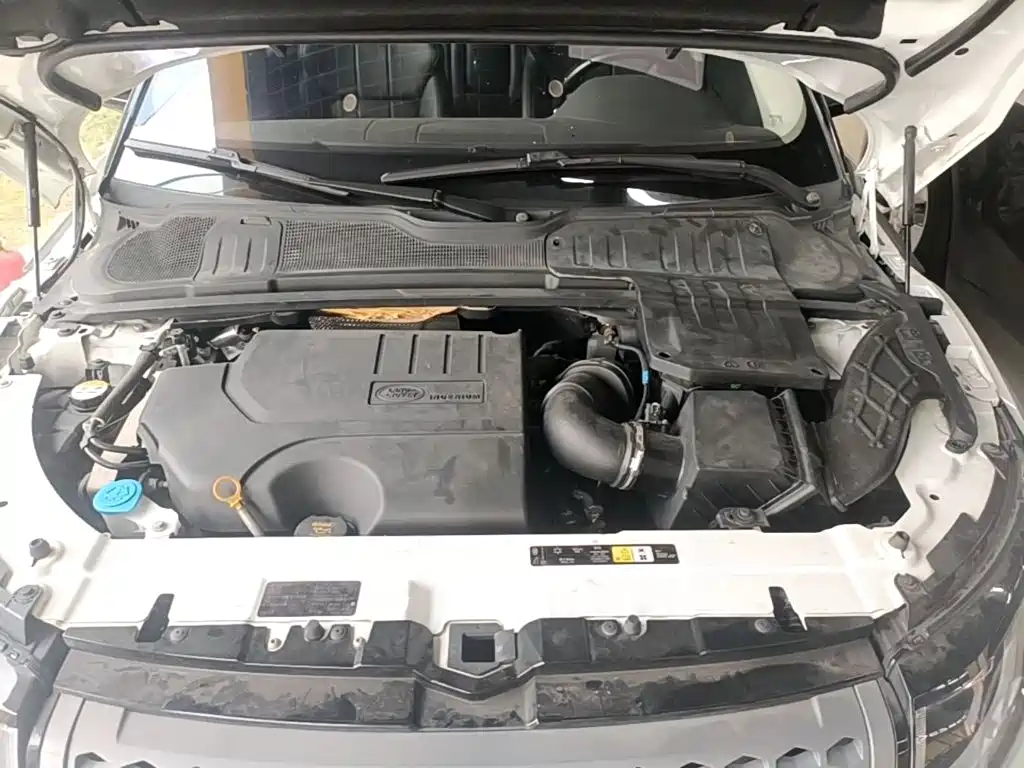 Land Rover Evoque — фото 20