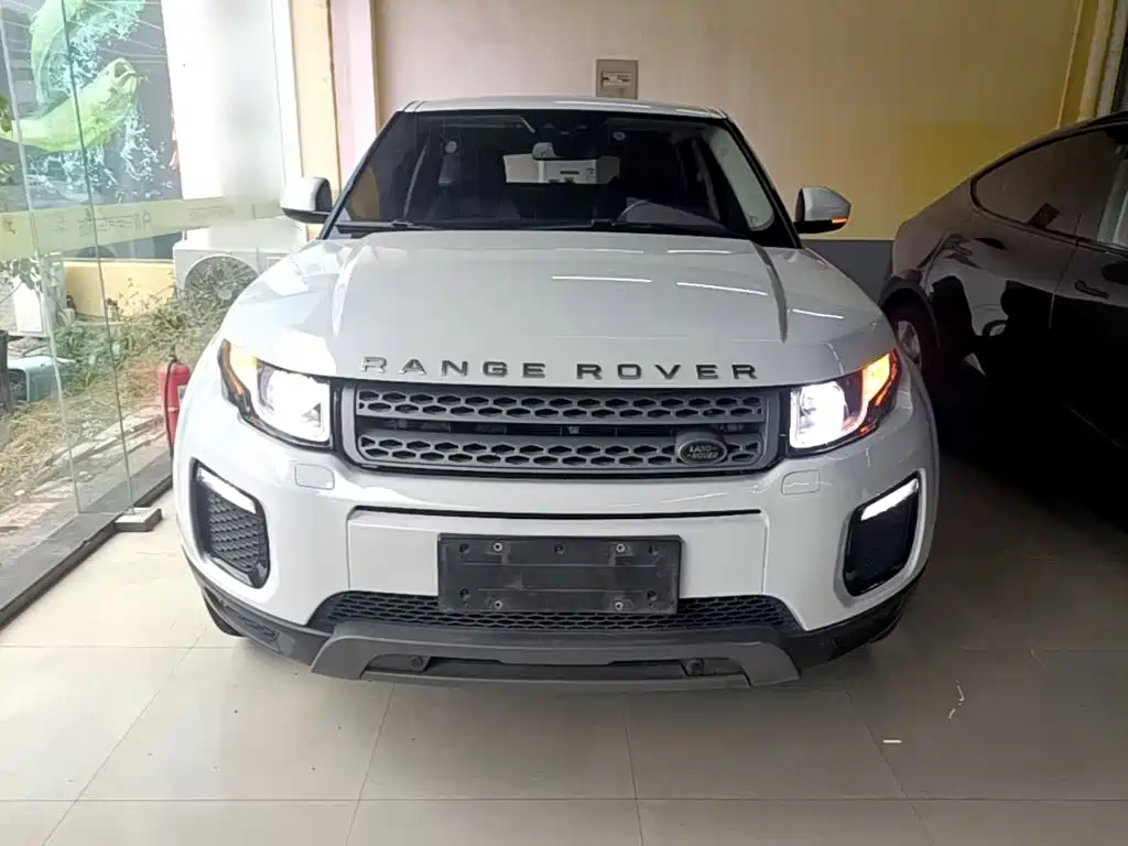 Land Rover Evoque — фото 3
