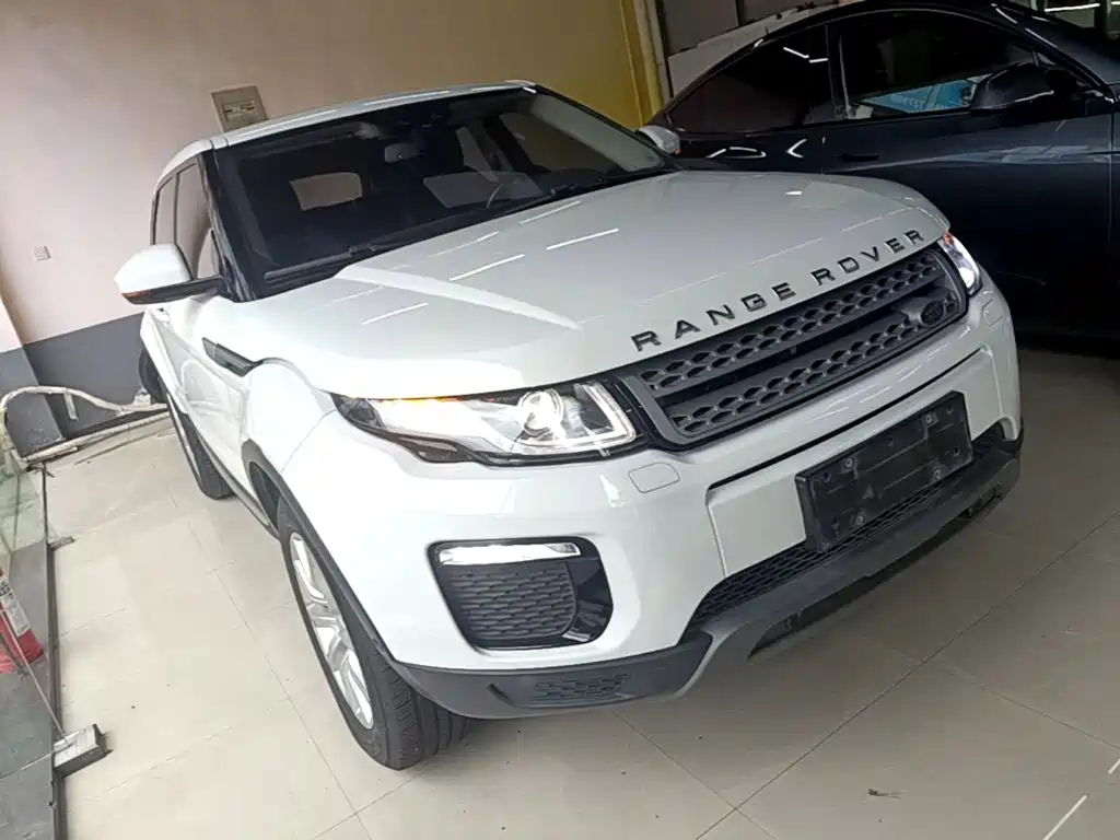 Land Rover Evoque — фото 4