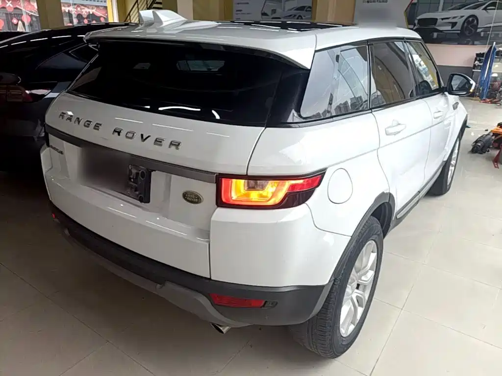 Land Rover Evoque — фото 7