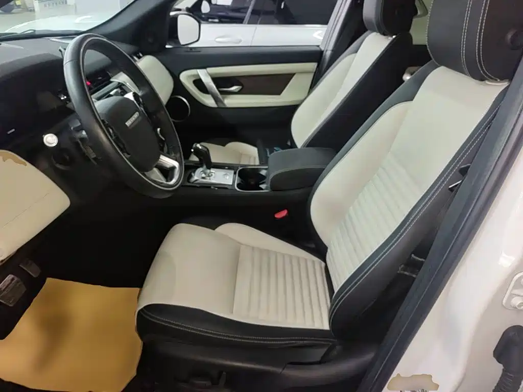 Land Rover Discovery Sport — фото 15