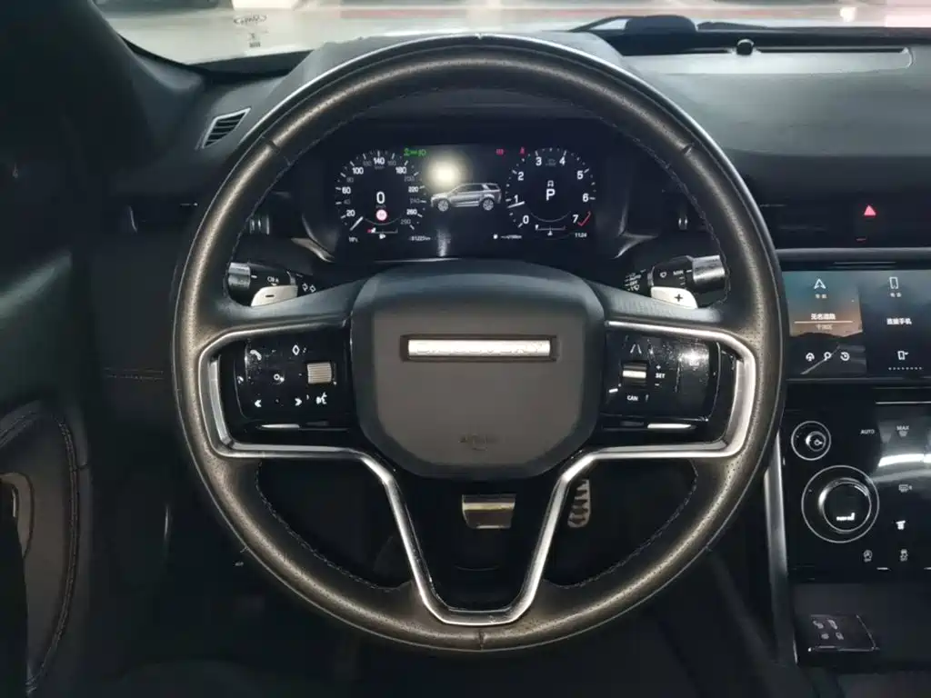 Land Rover Discovery Sport — фото 11