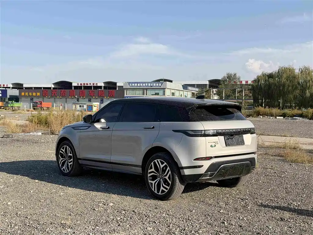 Land Rover Evoque — фото 6