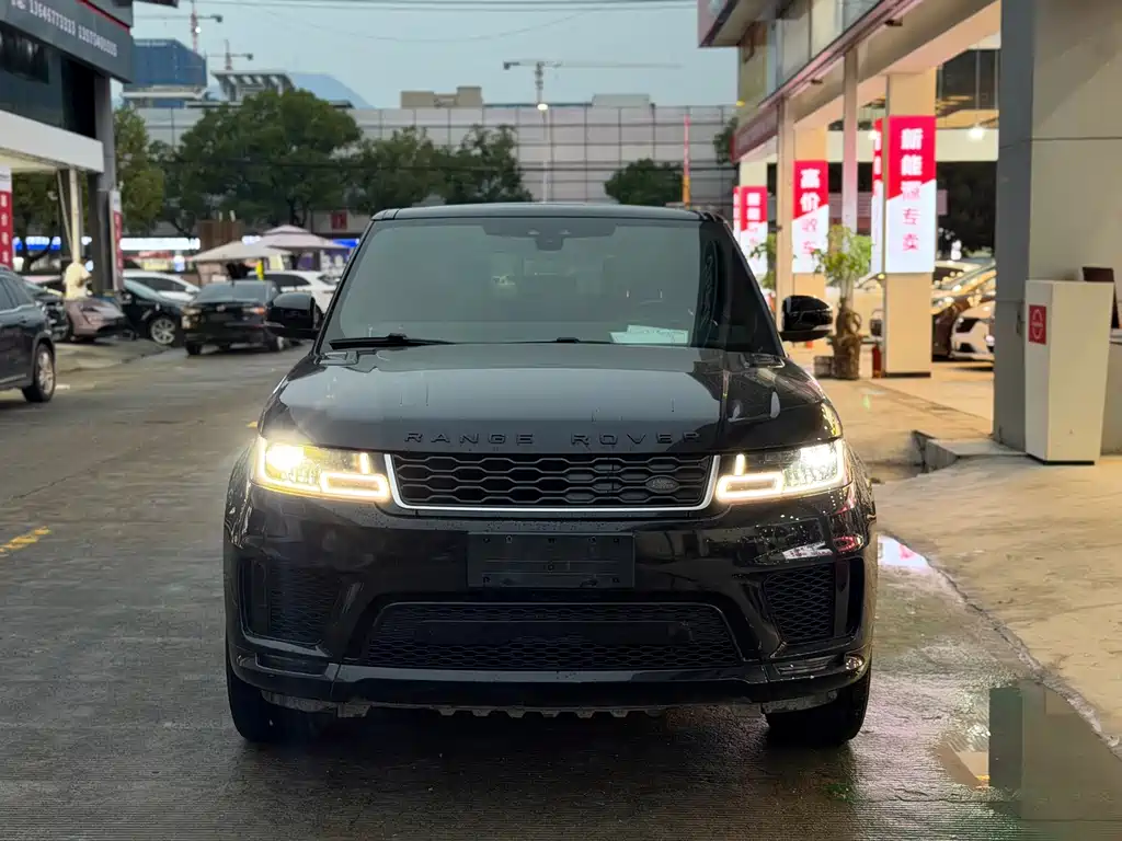 Land Rover Sport PHEV — фото 3