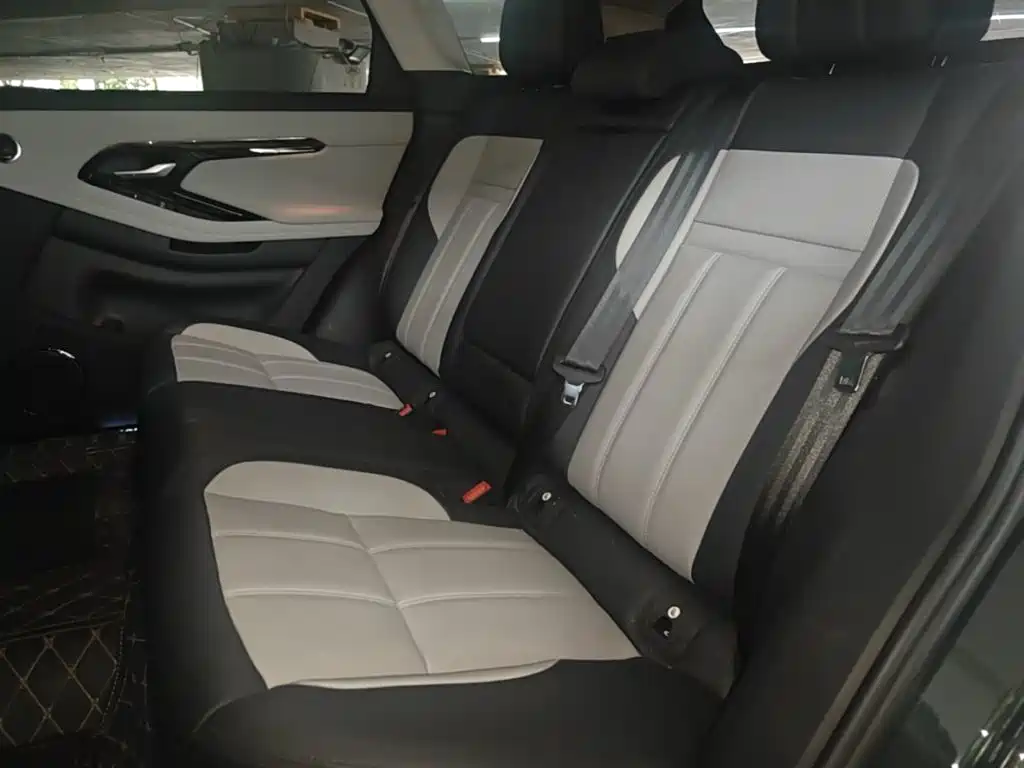 Land Rover Evoque — фото 13
