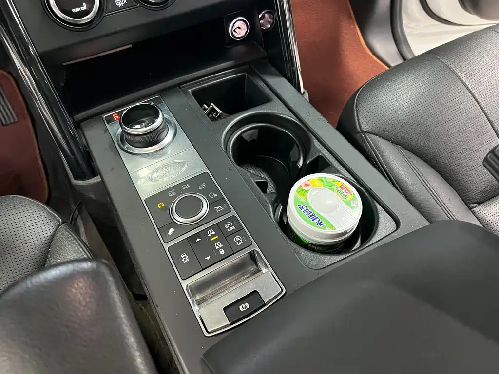 Land Rover Discovery — фото 11