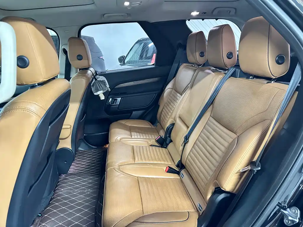 Land Rover Discovery — фото 11