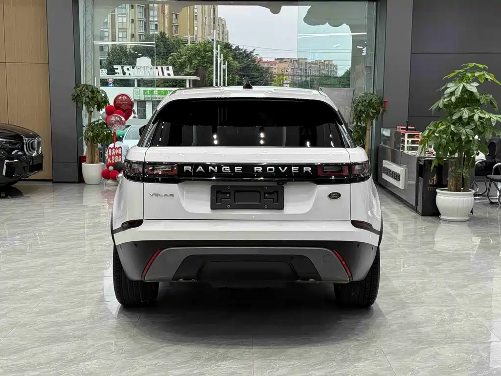 Land Rover Velar — фото 8