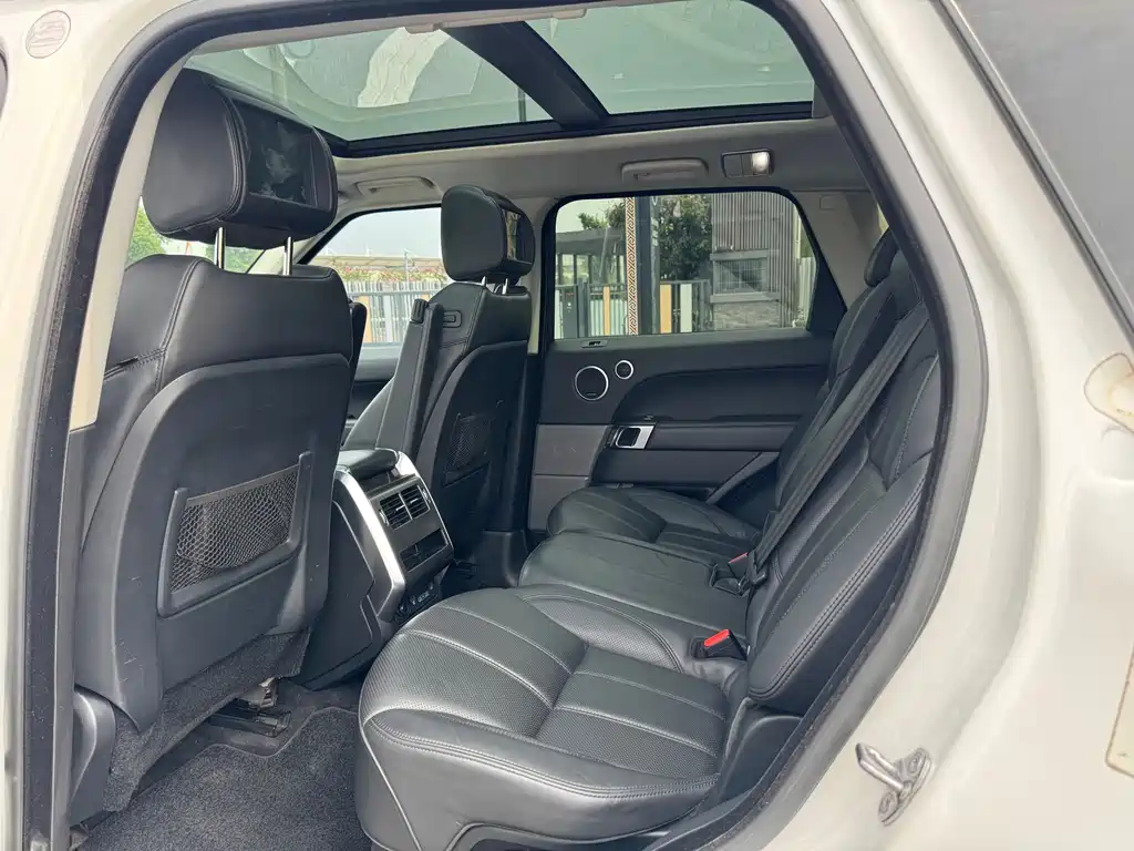 Land Rover Sport — фото 14