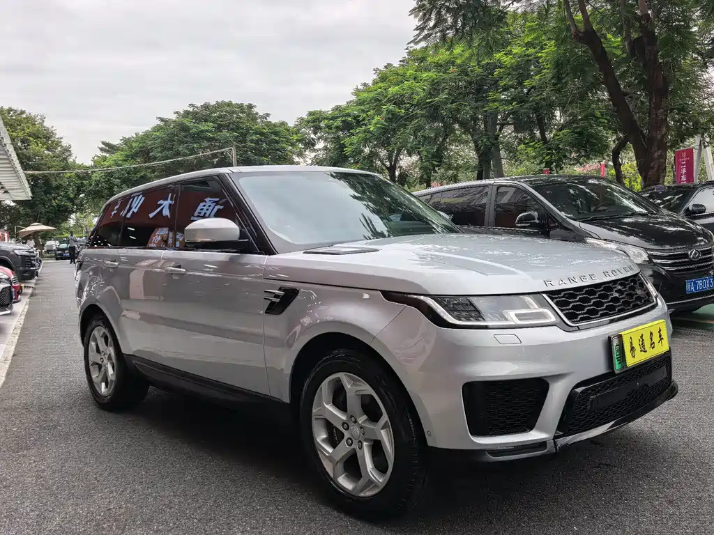 Land Rover Sport PHEV — фото 5