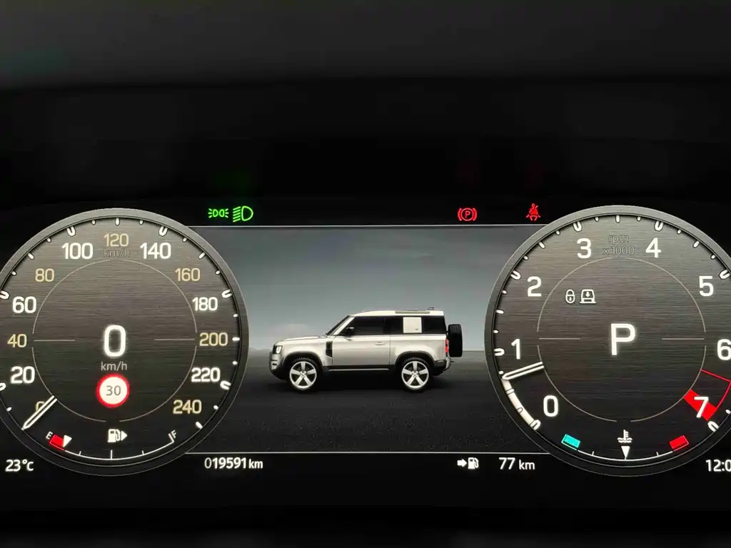 Land Rover Defender — фото 12