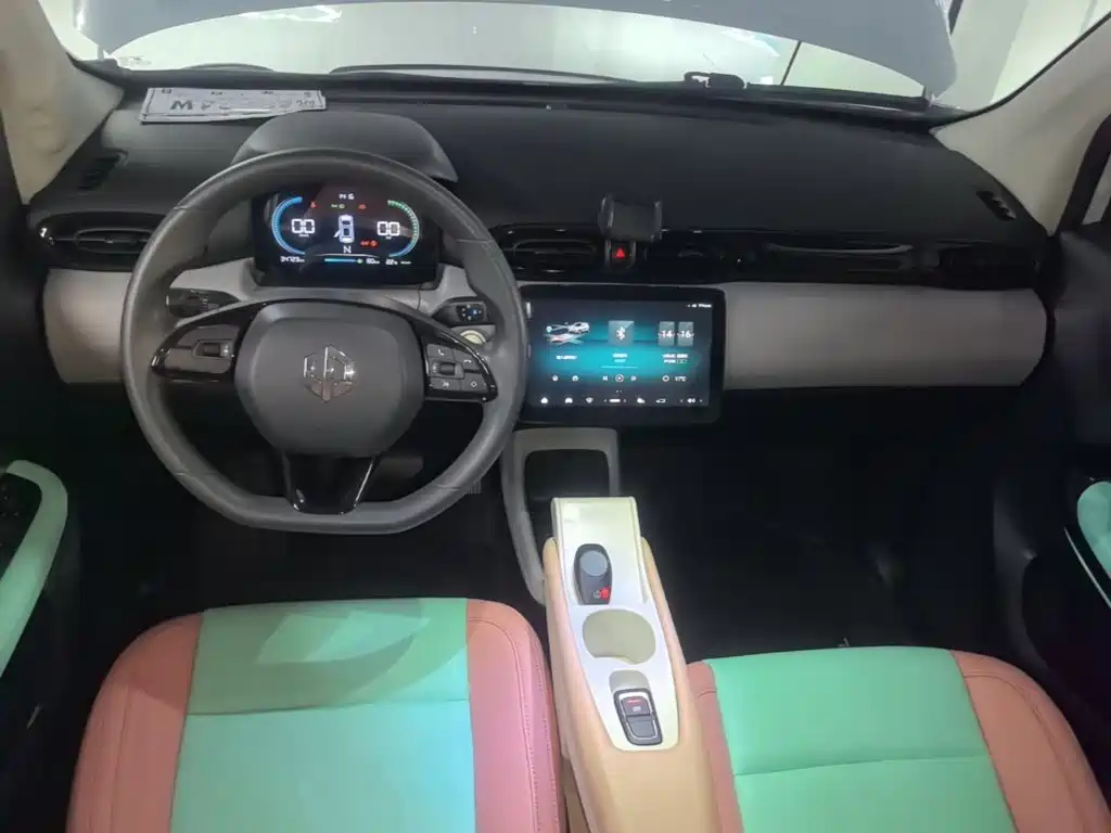 Leapmotor Leapmotor T03 — фото 10