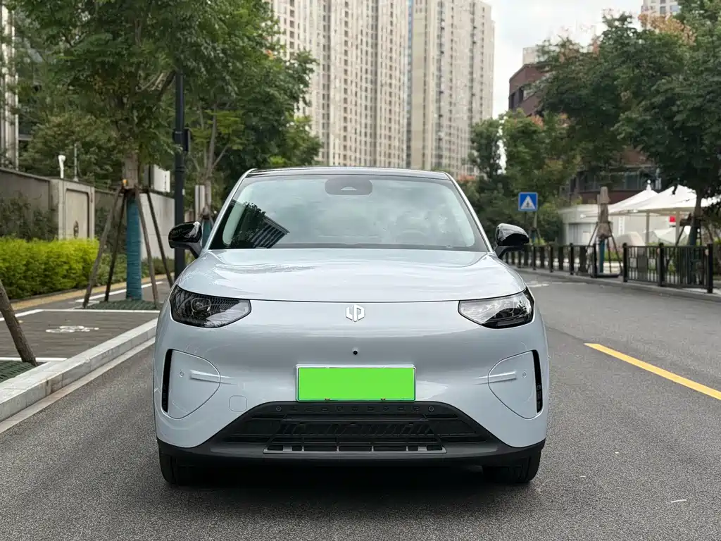 Leapmotor Leapmotor A10 — фото 2