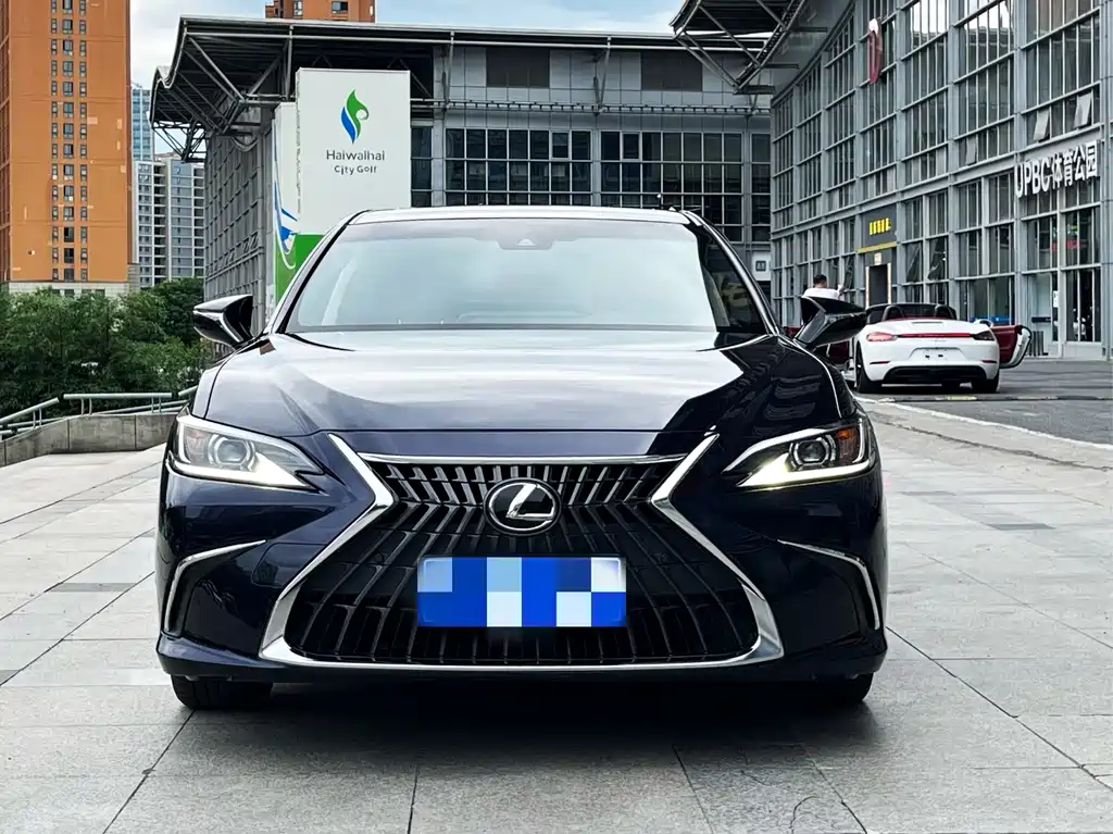 Lexus ES — фото 2