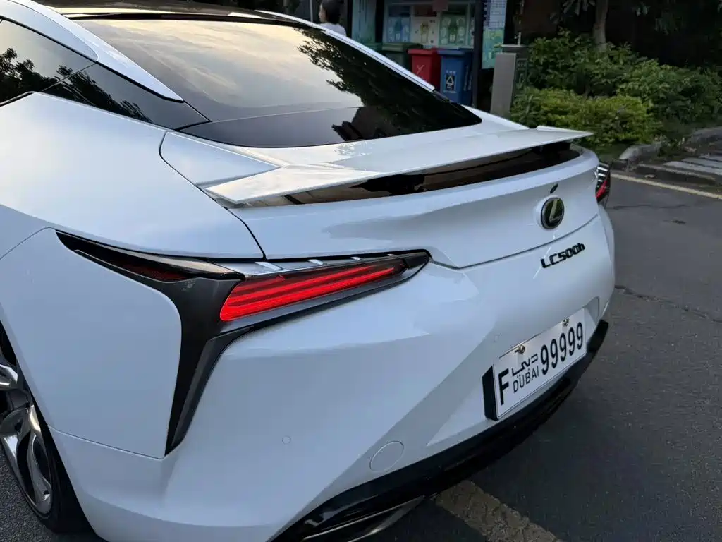 Lexus LC — фото 5