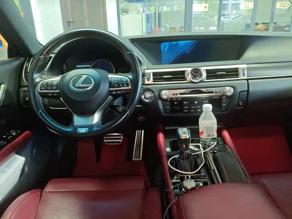 Lexus GS — фото 3