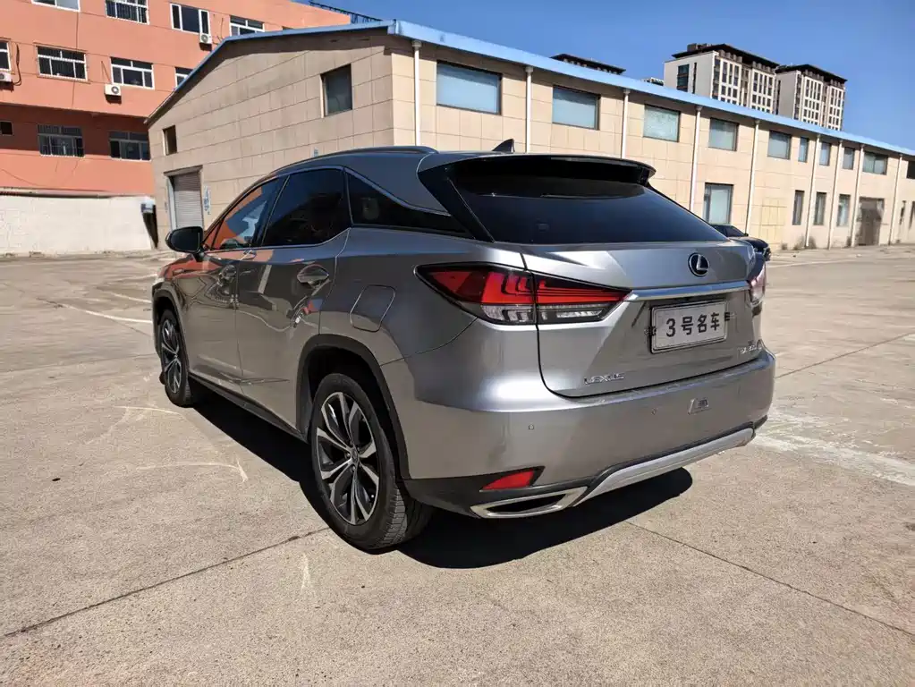 Lexus RX — фото 5