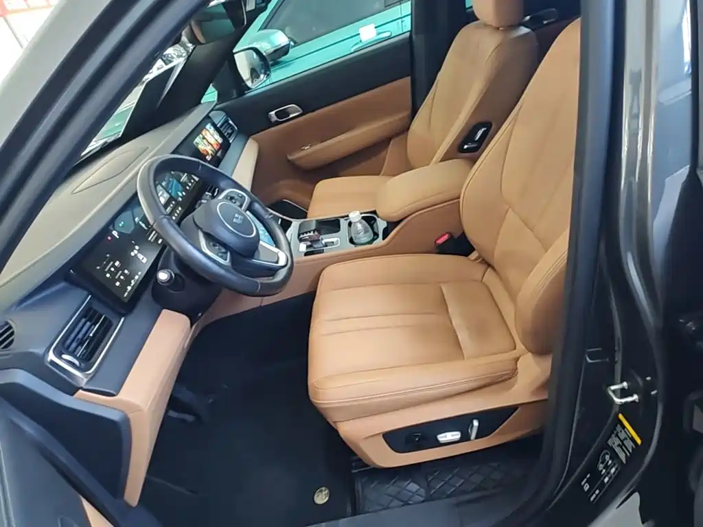 Li Auto Li ONE — фото 15