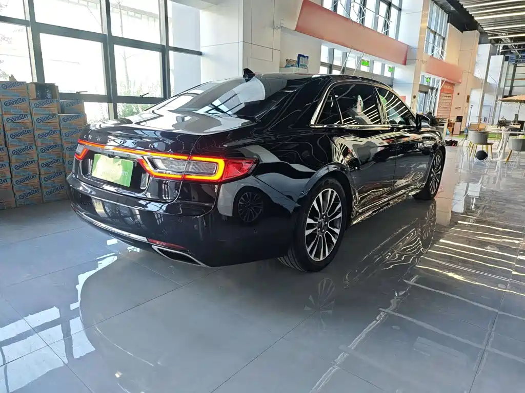 Lincoln Continental — фото 7