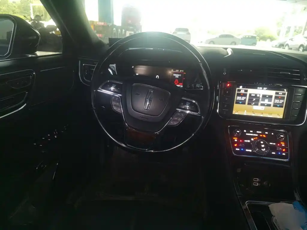 Lincoln Continental — фото 3