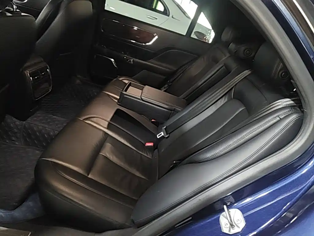 Lincoln Continental — фото 17