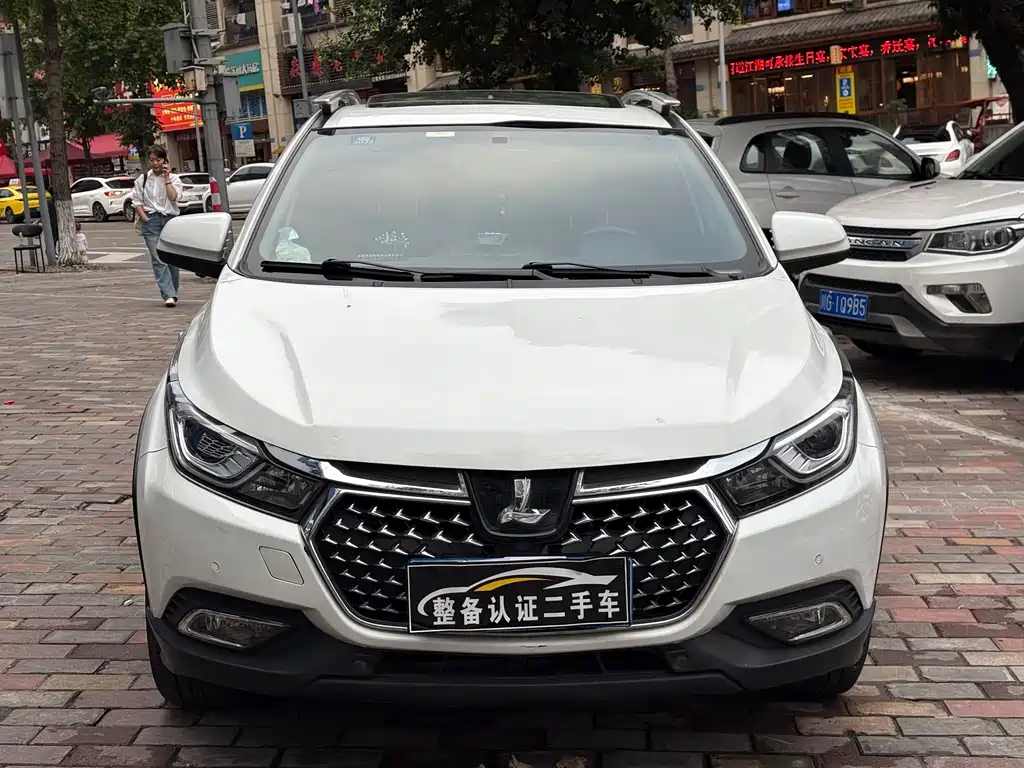 Luxgen U5 SUV — фото 2