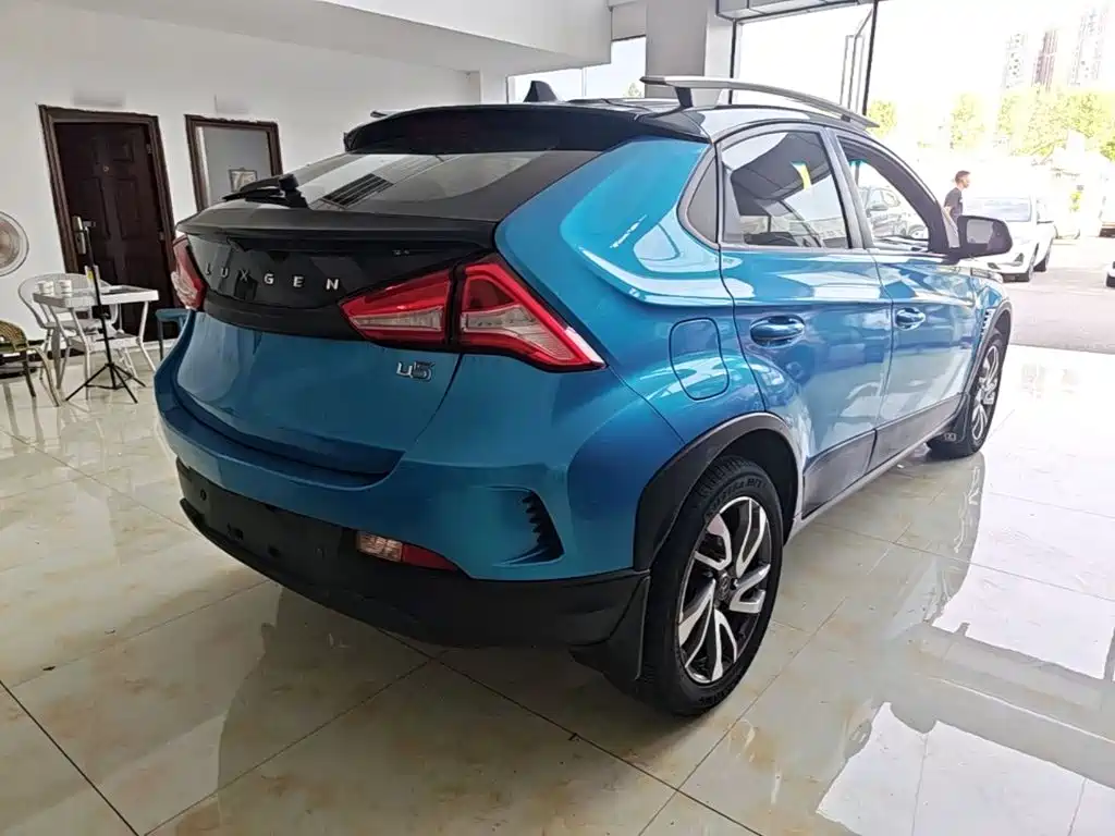 Luxgen U5 SUV — фото 7