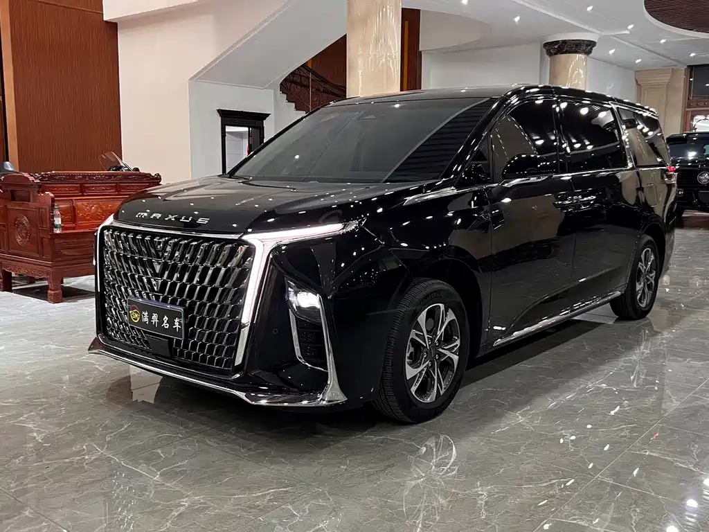 MAXUS G90