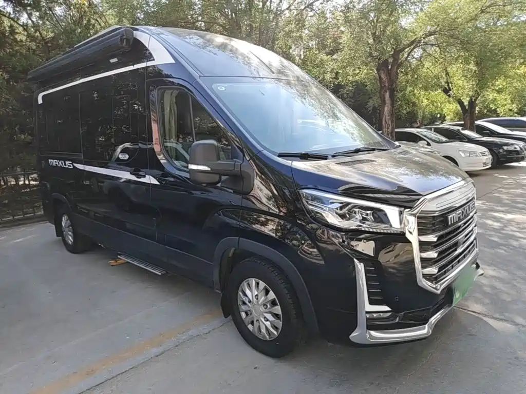 MAXUS V100 RV — фото 4