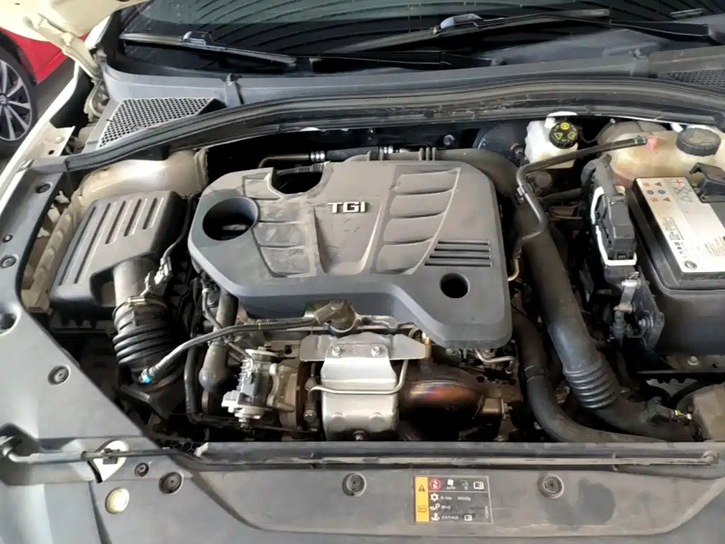 MG MG5 Scorpio — фото 20