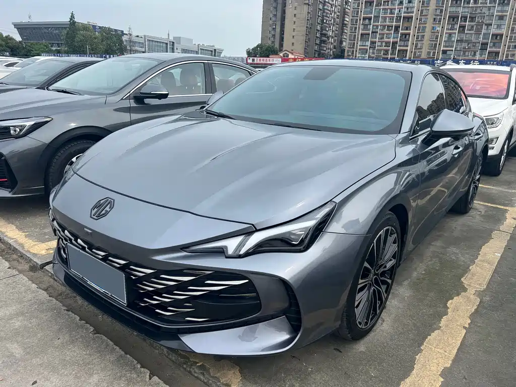 MG MG7
