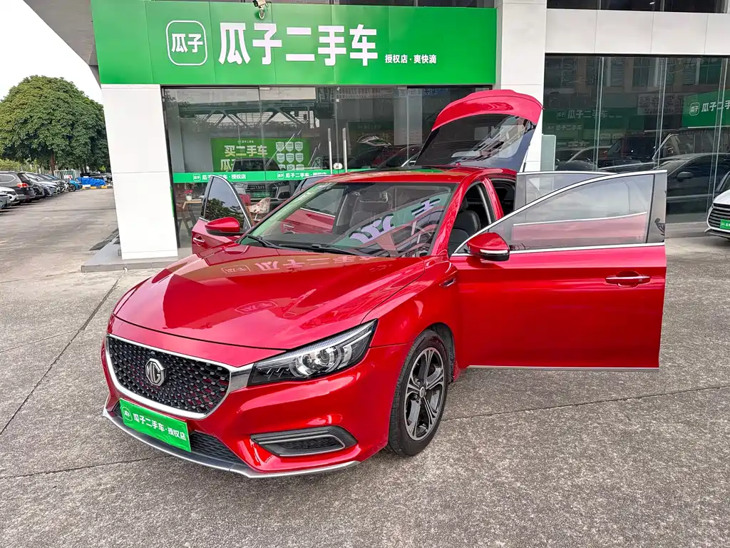 MG 6 New Energy — фото 20