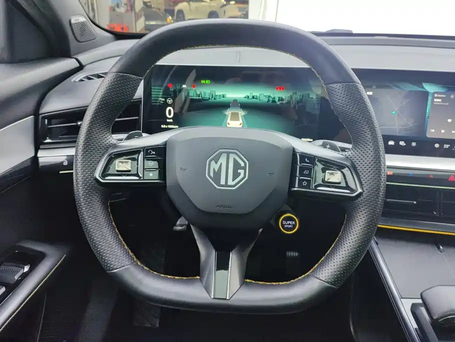 MG MG5 Scorpio — фото 15